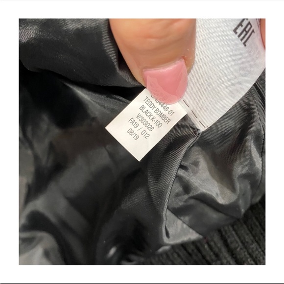 Banana Republic Teddy Sherpa Shearling Full Zip Bomber Jacket In Black - Picture 12 of 12